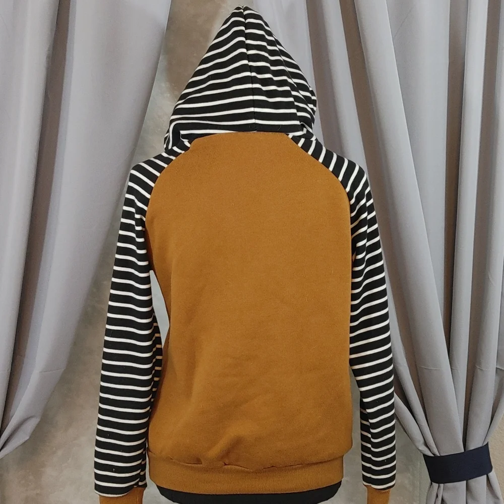 Forever 21 Hoodie - Size Small - Picture 3 of 5